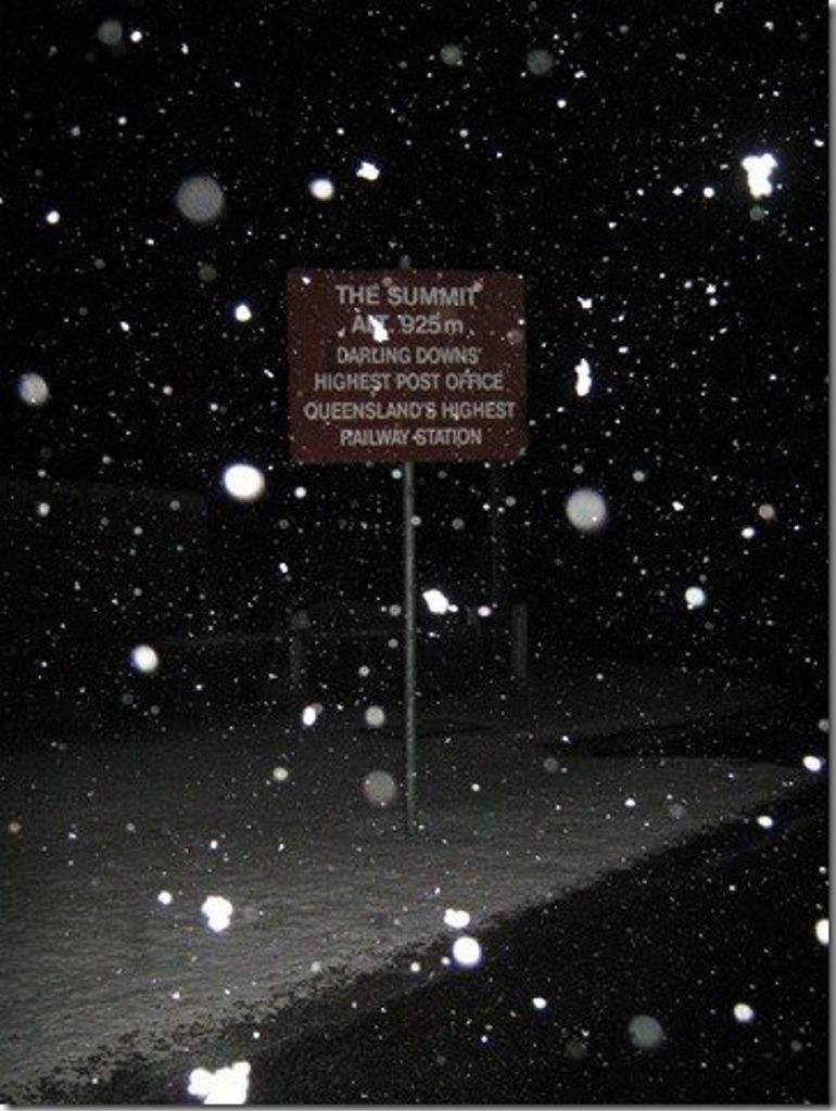 Snow was experienced in upper-lying regions above 700m such as The Summit which sits at 925m above sea level. Photo Contributed